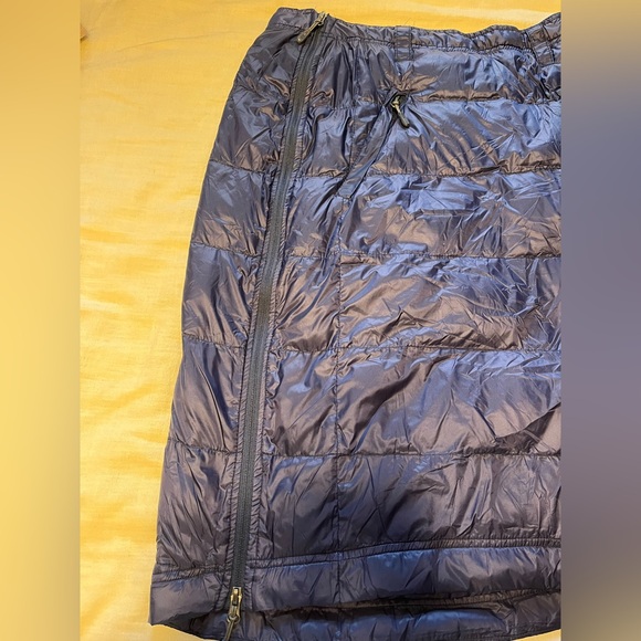 Weatherproof 32° Heat Puffer Skirt• - Picture 4 of 5